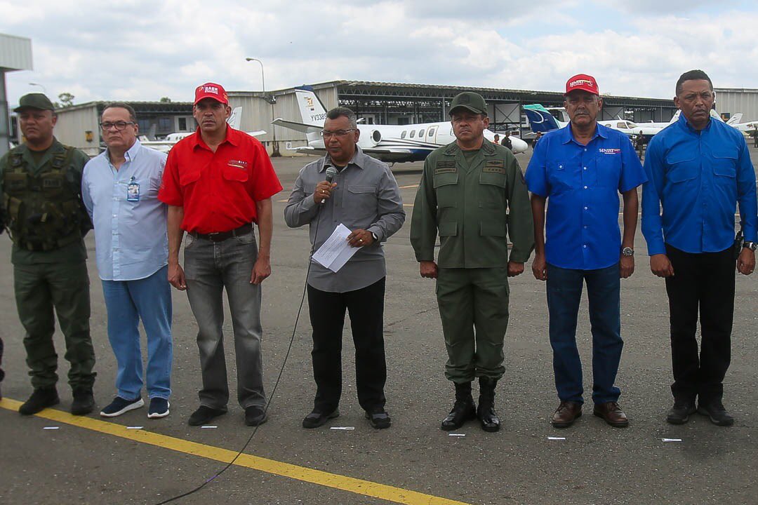 Chavismo toma el control de tres aeropuertos privados a petición de Maduro (Video)