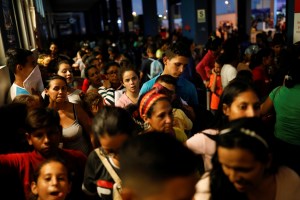 ONG advierte la difícil situación de muchos venezolanos en Ecuador