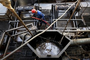 Producción de crudo en el cinturón del Orinoco cayó a 235 mil barriles diarios, según Platts