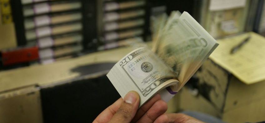 Maracaibo trabaja al 94% con moneda extranjera, dice Cámara de Comercio