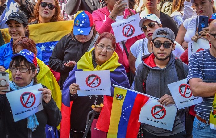 Venezolanos en Italia denuncian agresión del cónsul Di Martino