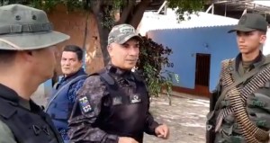 Freddy Bernal se disfraza de Faes para “ique asustar” a los paracos (VIDEO)