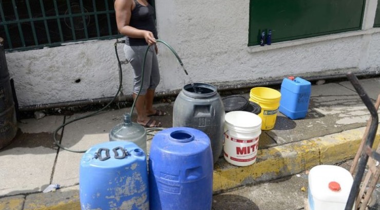 Varias zonas de Anzoátegui quedarán como los camellos y sin agua potable este #2Mar