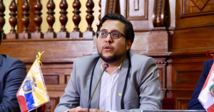 Diputado ecuatoriano Juan Flores advirtió que Foro de Sao Paulo prepara arremetida contra Venezuela