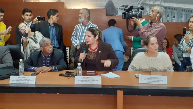 Nora Bracho: El régimen ha estado de vacaciones y en una fiesta de opulencia con el dinero de los venezolanos