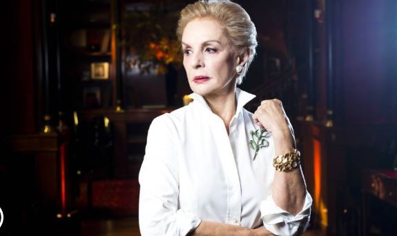 El DATAZO de Carolina Herrera: Nada envejece más a una mujer que vestirse de joven