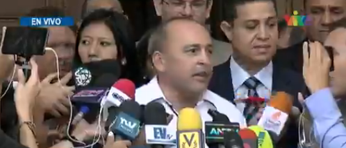 ¡Descarado! Diputado chavista denuncia violación de DDHH en Ecuador pero ignora a los venezolanos