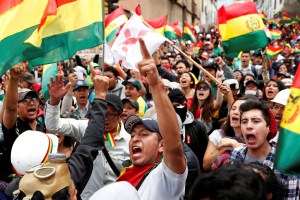 Asamblea Legislativa de Bolivia buscará resolver vació de poder tras renuncia de Morales