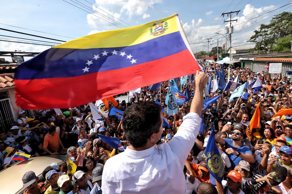 EN FOTOS: Maturín se pronunció junto a Guaidó a favor de la libertad de Venezuela