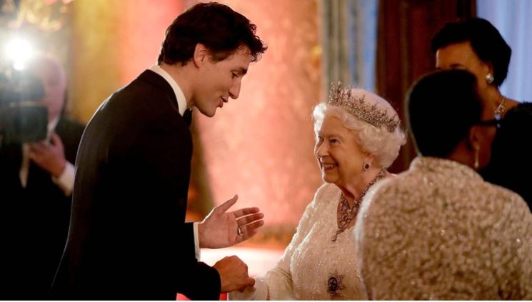 La polémica oferta de Justin Trudeau a la reina Isabel II si Harry y Meghan se mudan a Canadá