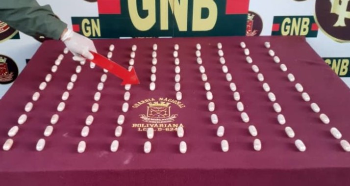 GNB detuvo a tres sujetos con más de 100 dediles de heroína en Tumeremo