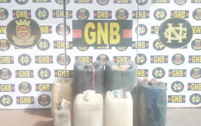 GNB incautó más de 900 litros de gasolina en Bolívar