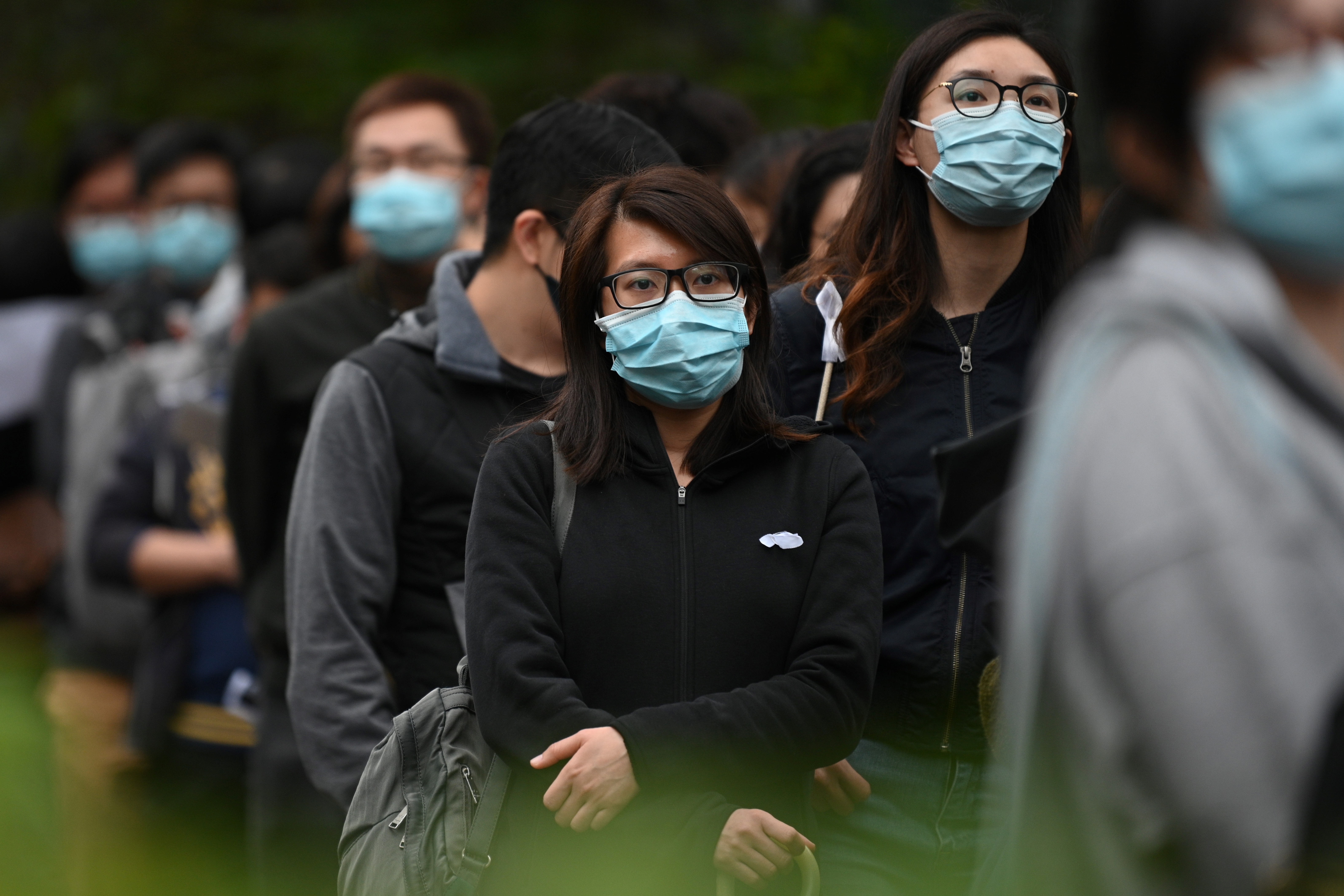 Nuevo coronavirus sigue propagándose y causa primera muerte en Hong Kong