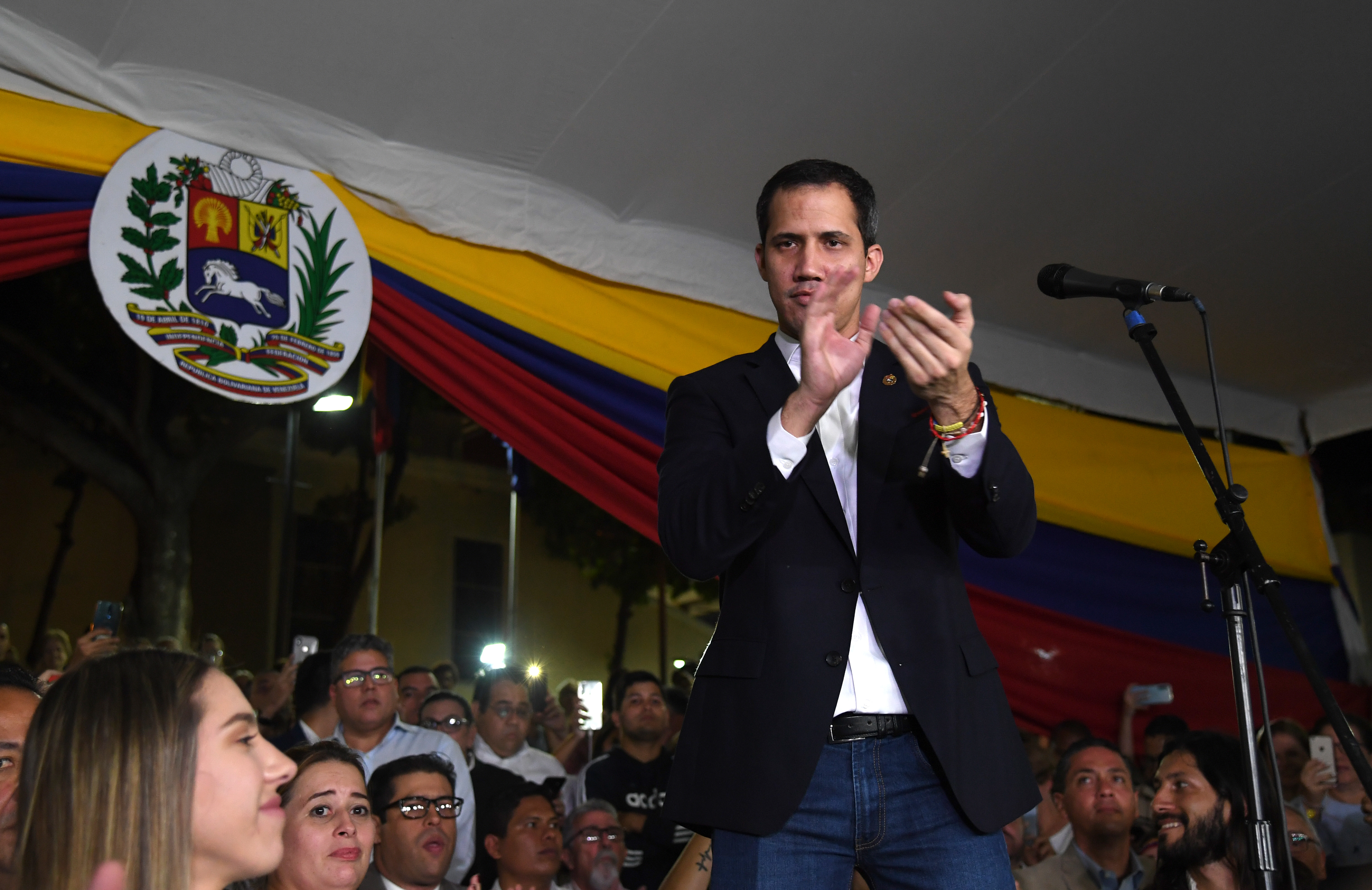 Guaidó convocó a sesión ordinaria de la AN este #12Feb