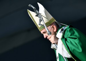 El papa Francisco oficiará la oración dominical por video debido al coronavirus