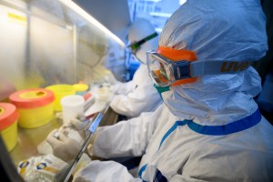Brasil confirma caso de coronavirus, el primero en América Latina