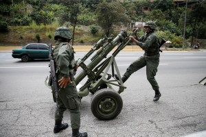 Maduro anunció que los ejercicios de sus fuerzas militares se mantendrán activos permanentemente
