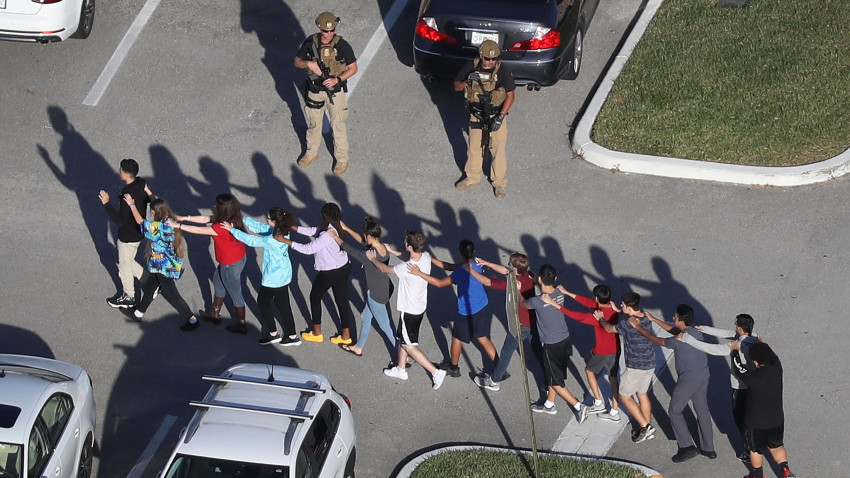 Víctimas de Parkland demandan al Gobierno de EEUU por no actuar