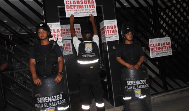 Clausuraron una casa de lenocinio clandestina que reclutaba venezolanas en Perú
