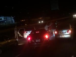 GNB mantiene restricción vehicular en la autopista Gran Mariscal de Ayacucho #10Mar (Fotos)