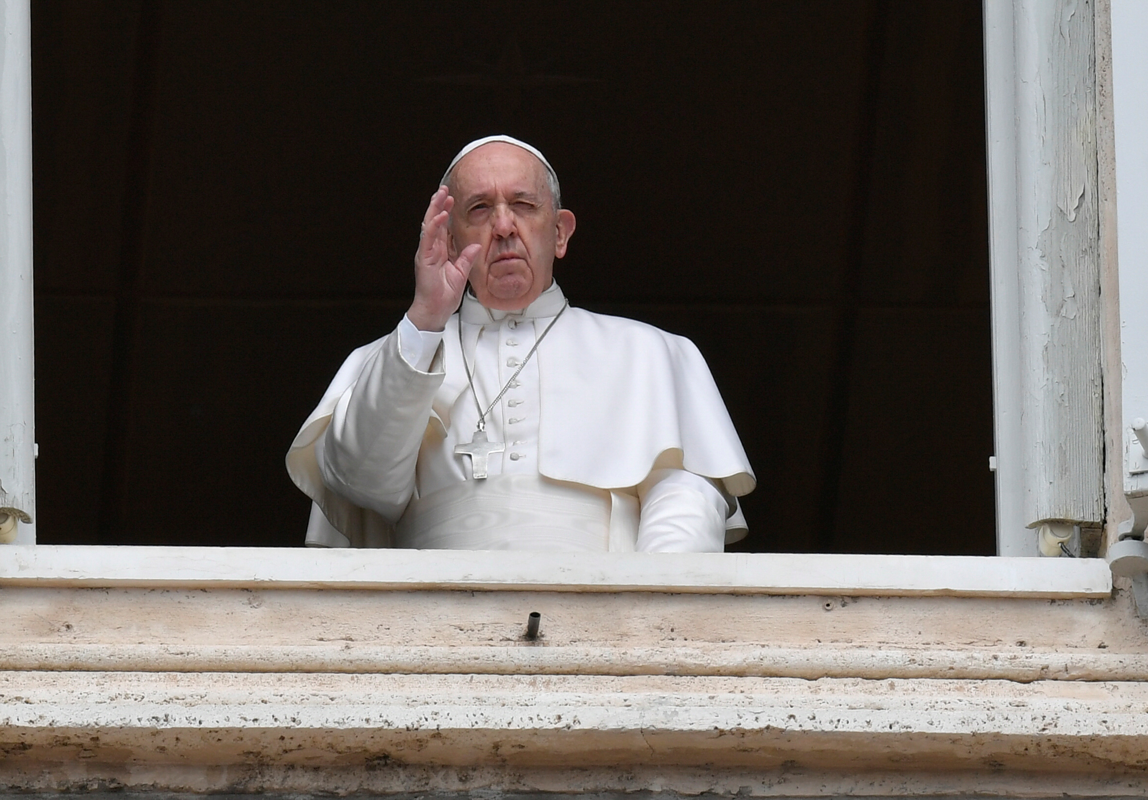 El papa Francisco pide que en la pospandemia se piense en la gente y no en el dinero