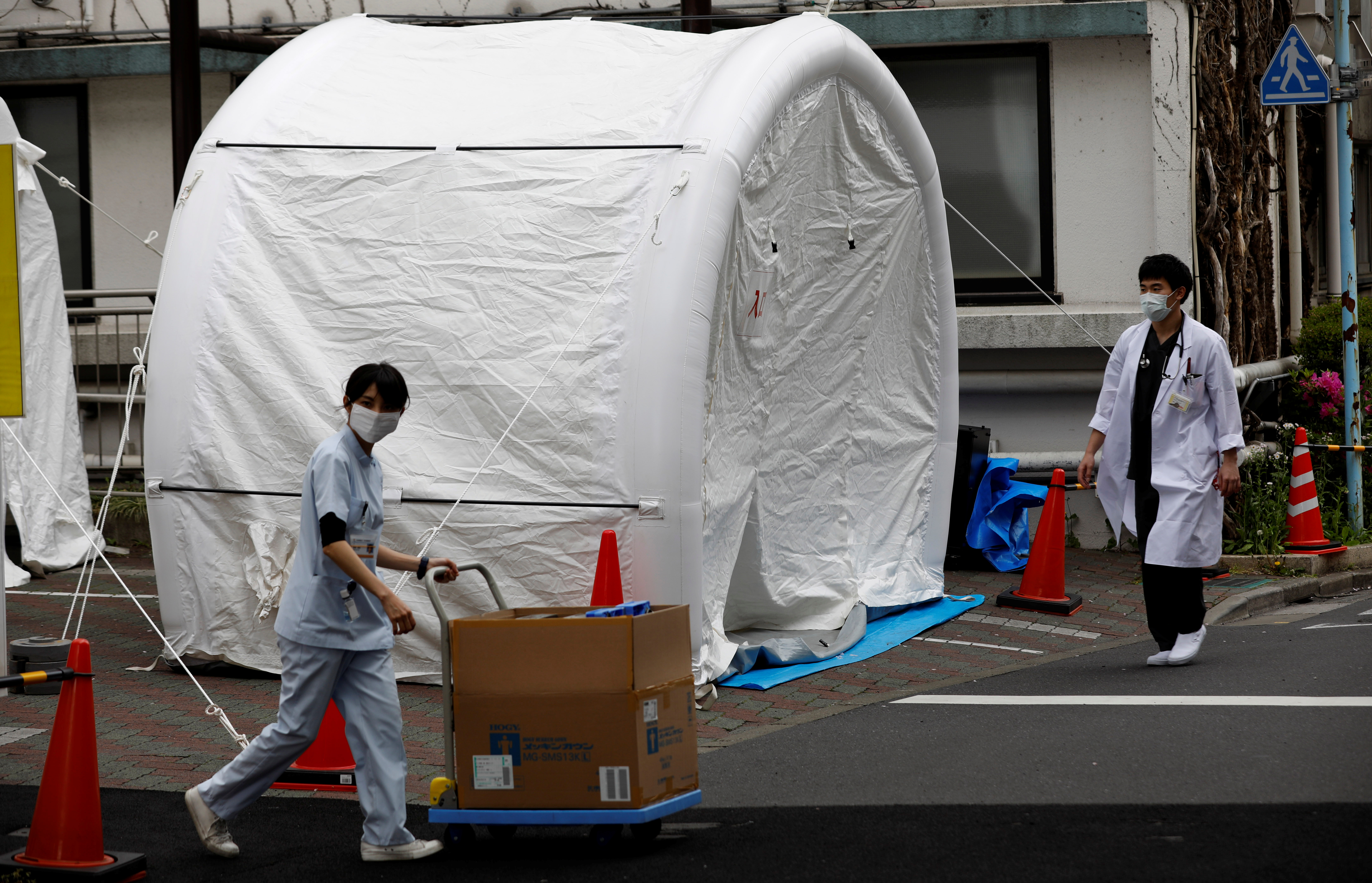 Confirman en Japón un anticuerpo que puede suprimir el coronavirus