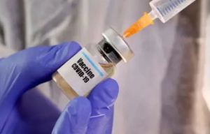 Un laboratorio británico prometió entregar 30 millones de vacunas contra el coronavirus para septiembre en caso de tener resultados positivos