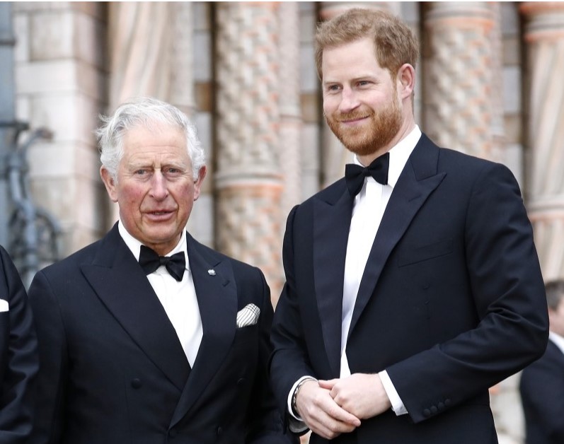 ¡Papá al rescate! El príncipe Carlos cubrirá los gastos del príncipe Harry y su familia