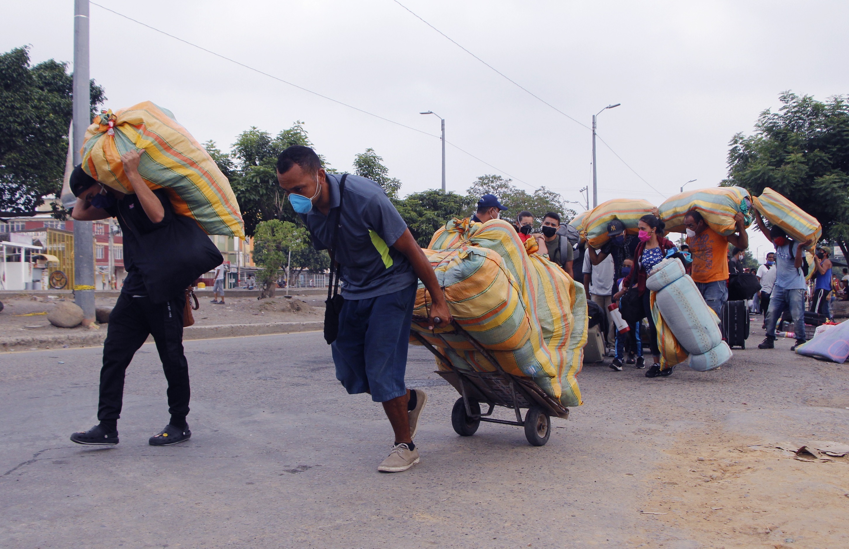 El calvario de los venezolanos retornados: Denuncian irregularidades en albergue fronterizo (VIDEO)