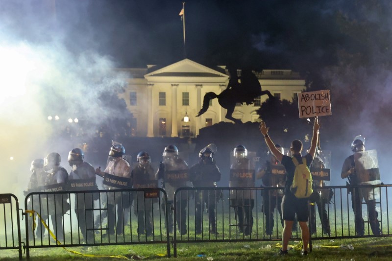 Donald Trump se refugió en el búnker de la Casa Blanca durante las protestas en Washington