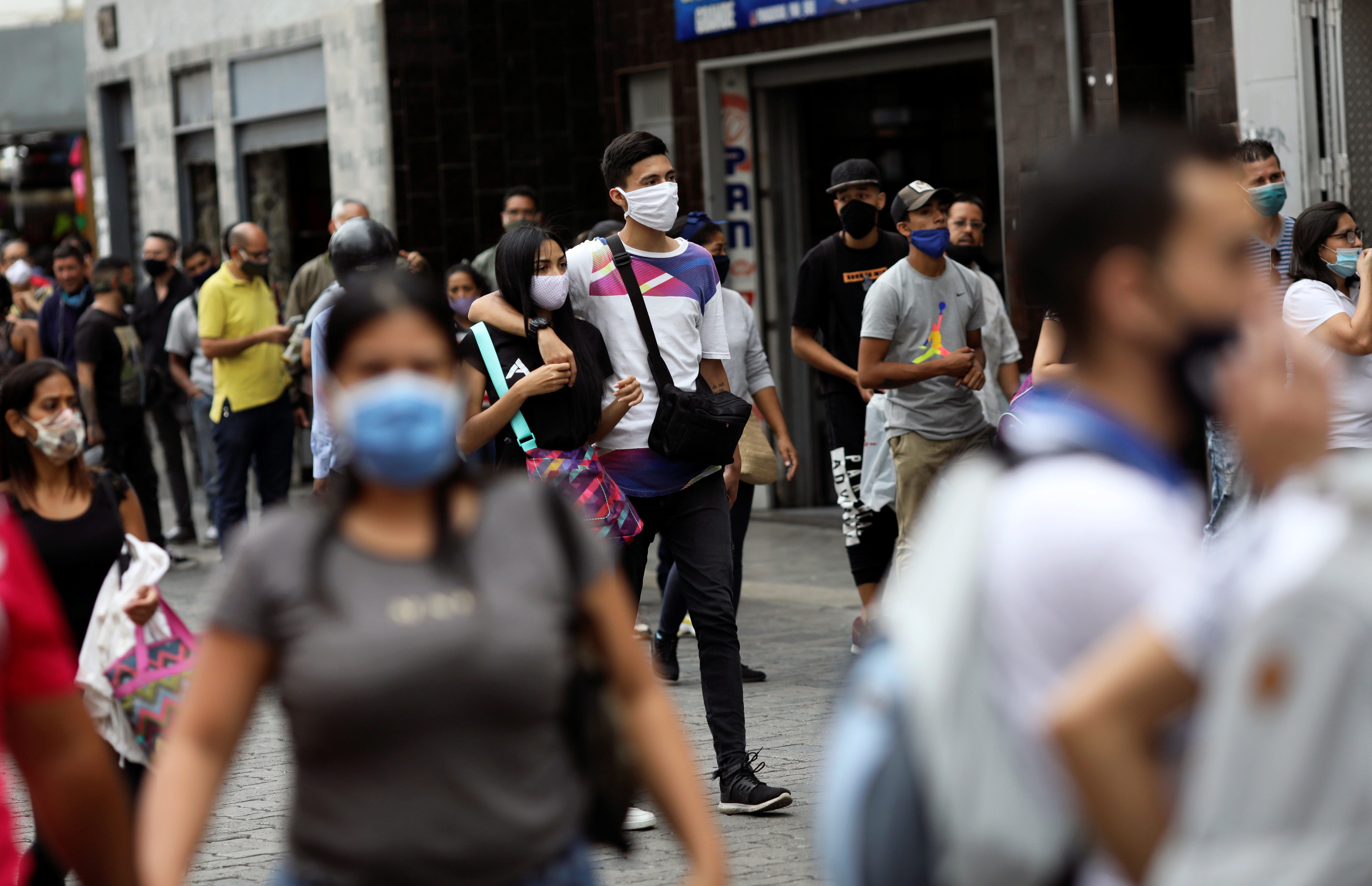 En gráfico: Así avanza la pandemia en Venezuela