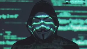 Anonymous habría hackeado el Banco de Rusia y amenaza con publicar miles de documentos
