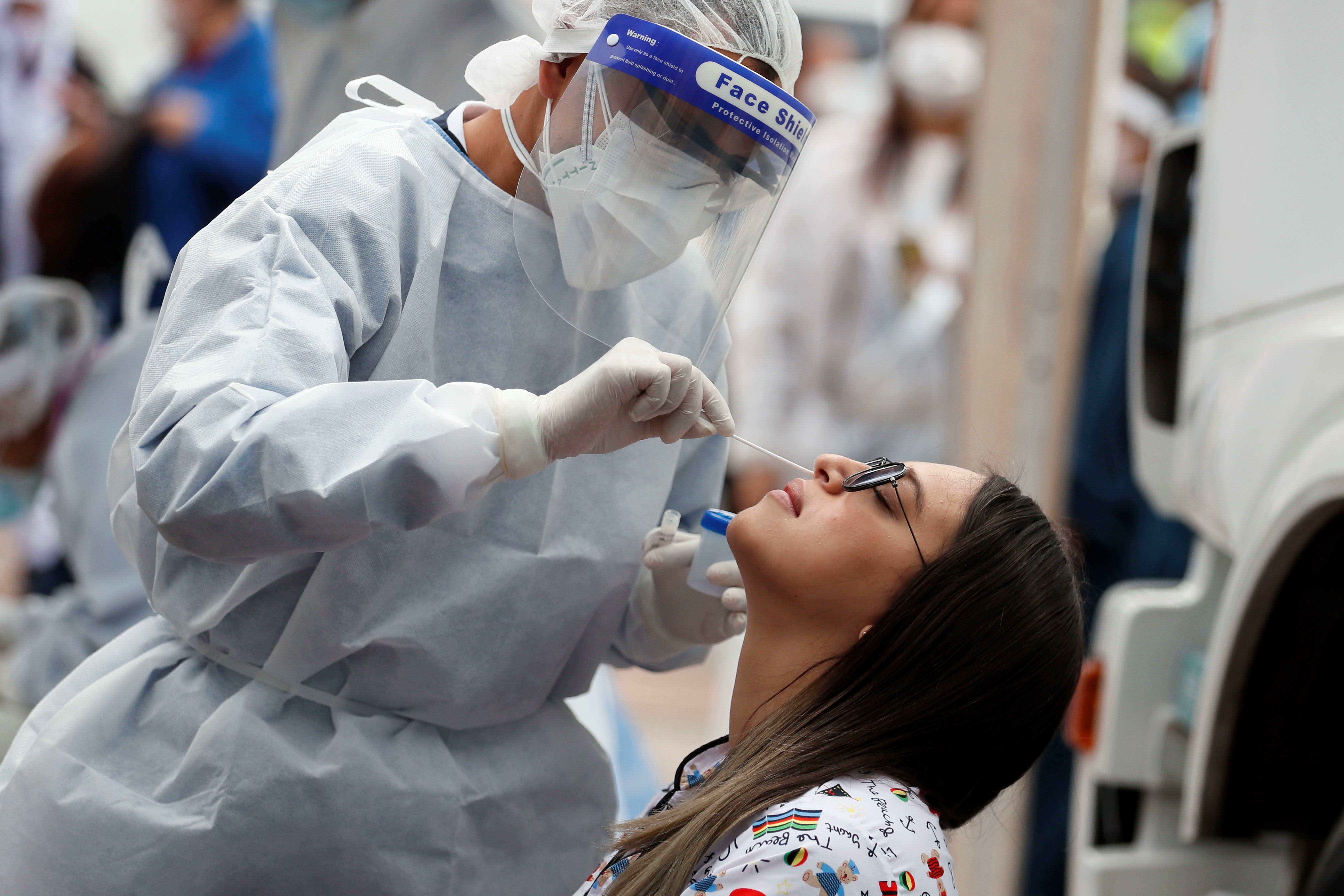 Coronavirus volvió a causar estragos en Colombia luego de otras 100 muertes