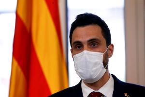 El presidente del Parlamento catalán denuncia al exjefe del espionaje español