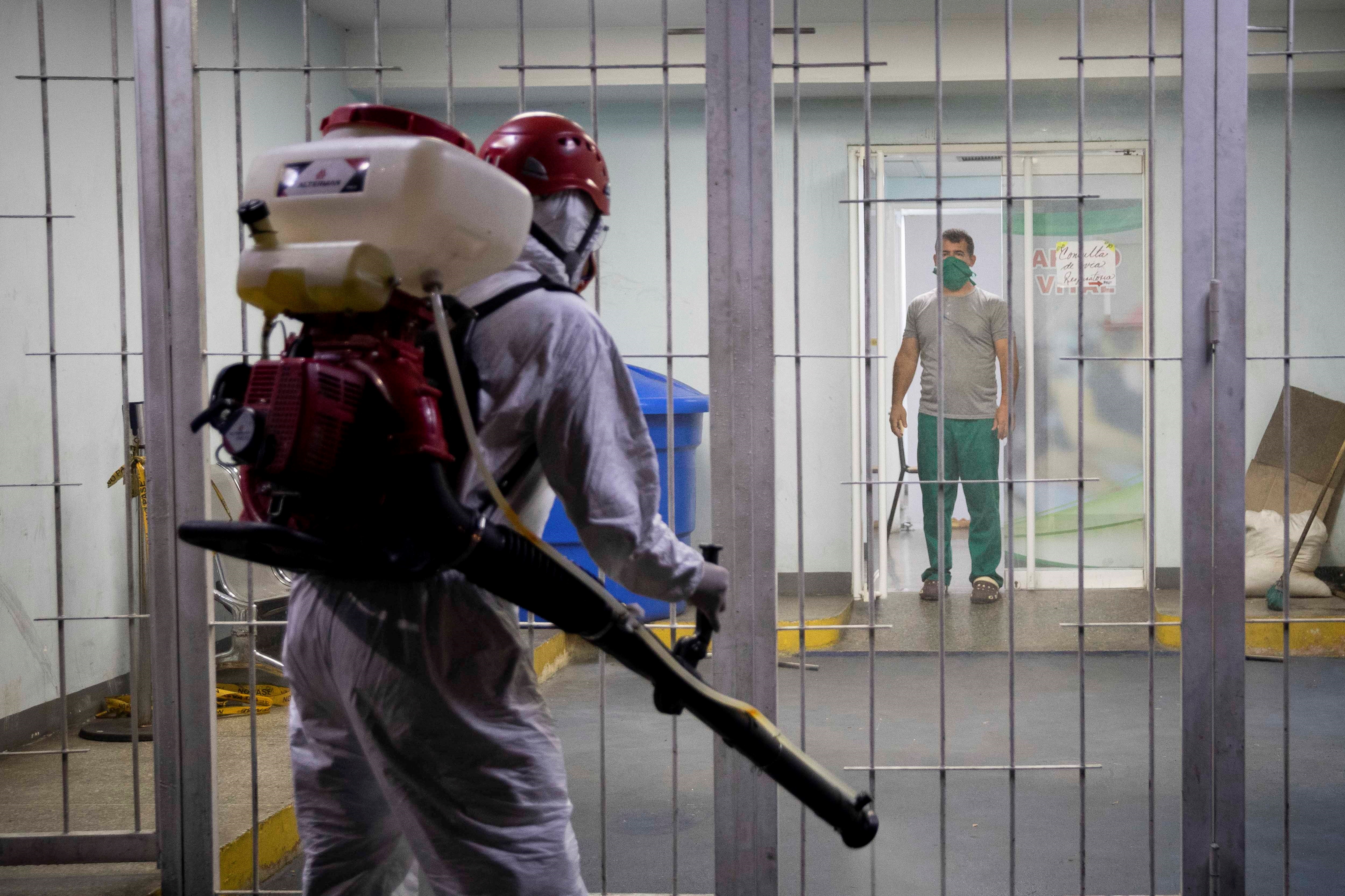 Venezuela se acerca a las 400 muertes por coronavirus, según cifras del régimen
