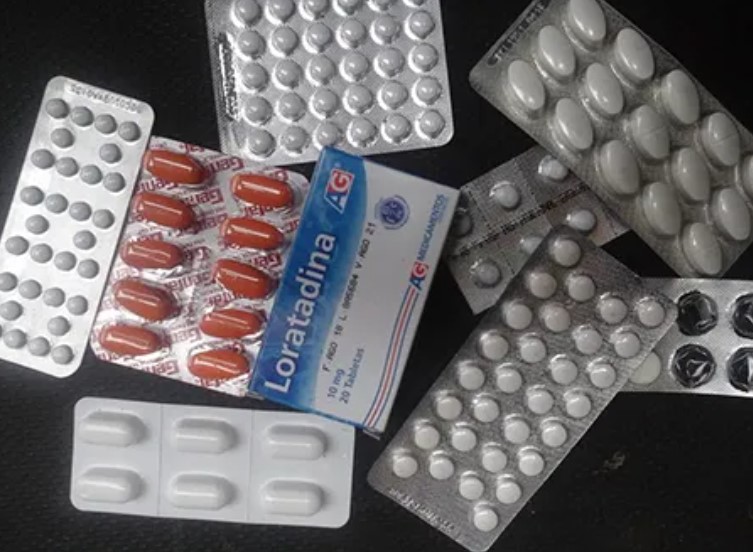 En bodegas del Táchira venden medicinas “importadas”