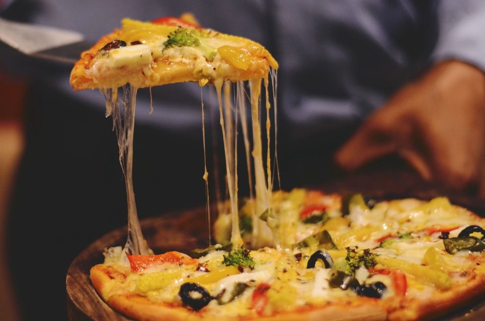 Gobernadores del área triestatal pelean por cuál estado hace la mejor pizza de EEUU