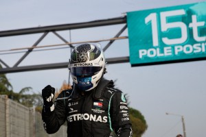 Valtteri Bottas obtiene la “pole position” en el GP de Emilia-Romaña