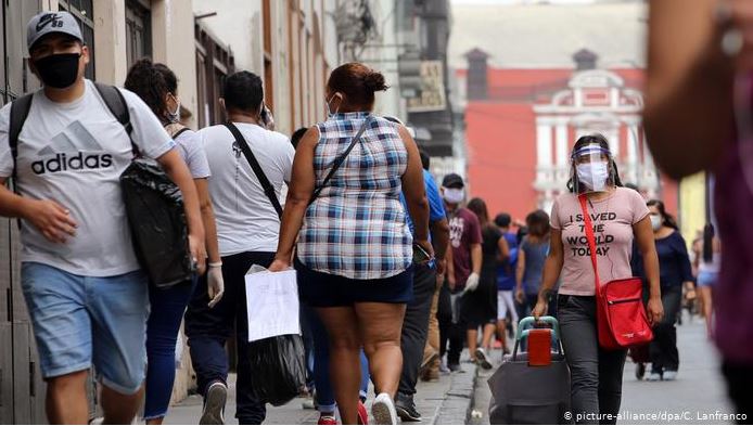 El PIB peruano cayó un 14,49 % de enero a septiembre por la pandemia