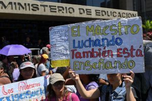 En menos de un mes, dos maestros venezolanos recurrieron al suicidio a causa de los bajos salarios