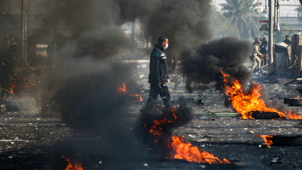 Tres muertos en enfrentamientos de manifestantes rivales en Irak