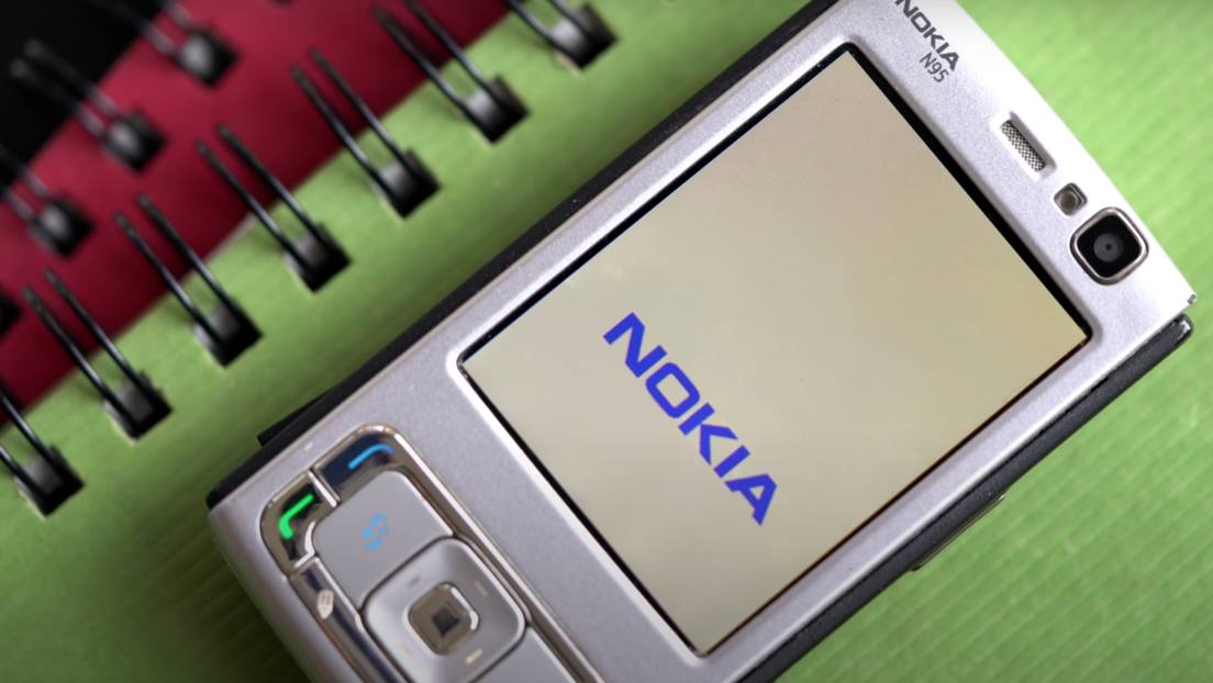 Sale a la luz una nueva versión del legendario Nokia N95 que nunca llegó a salir al mercado