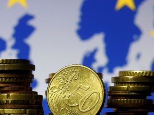 El euro cae tras la subida de la rentabilidad de la deuda del Tesoro de EEUU