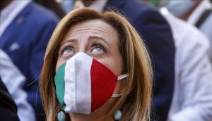 Italia reporta 353 muertes relacionadas con Covid-19 y más de 28 mil nuevos contagios
