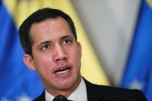 Guaidó respaldó Mesa Nacional para creación de un programa de vacunación contra el Covid-19