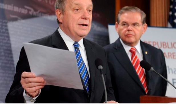 Senadores de EEUU Menendez y Durbin denunciaron chantaje electoral anticipado ante fraude del #6Dic