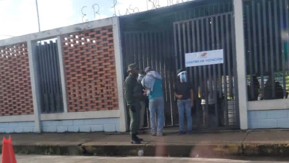 ¡No fue casi nadie! Poca afluencia de personas en centros de votación en Monagas (Video)