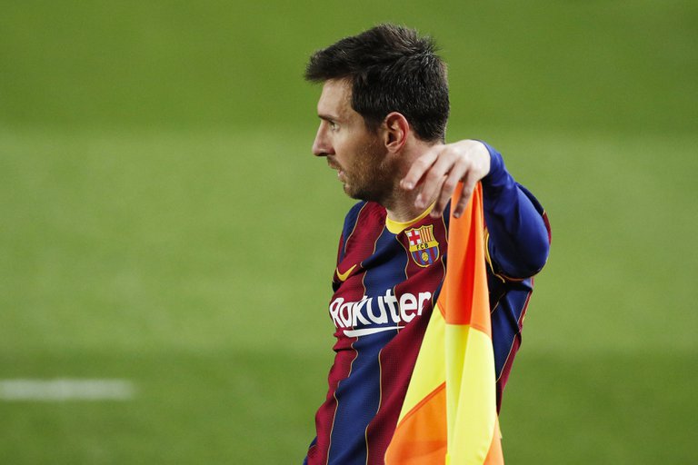 El Manchester City niega ofertas al Barcelona para fichar Leo Messi