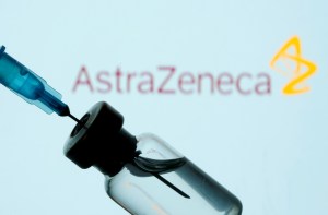 Regulador europeo dice que vacuna AstraZeneca es “segura y eficaz”