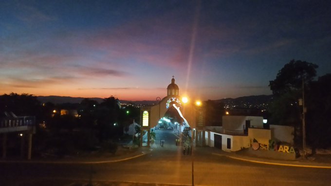 Así se ve el amanecer desde el pueblo de Santa Rosa en Lara (Fotos)